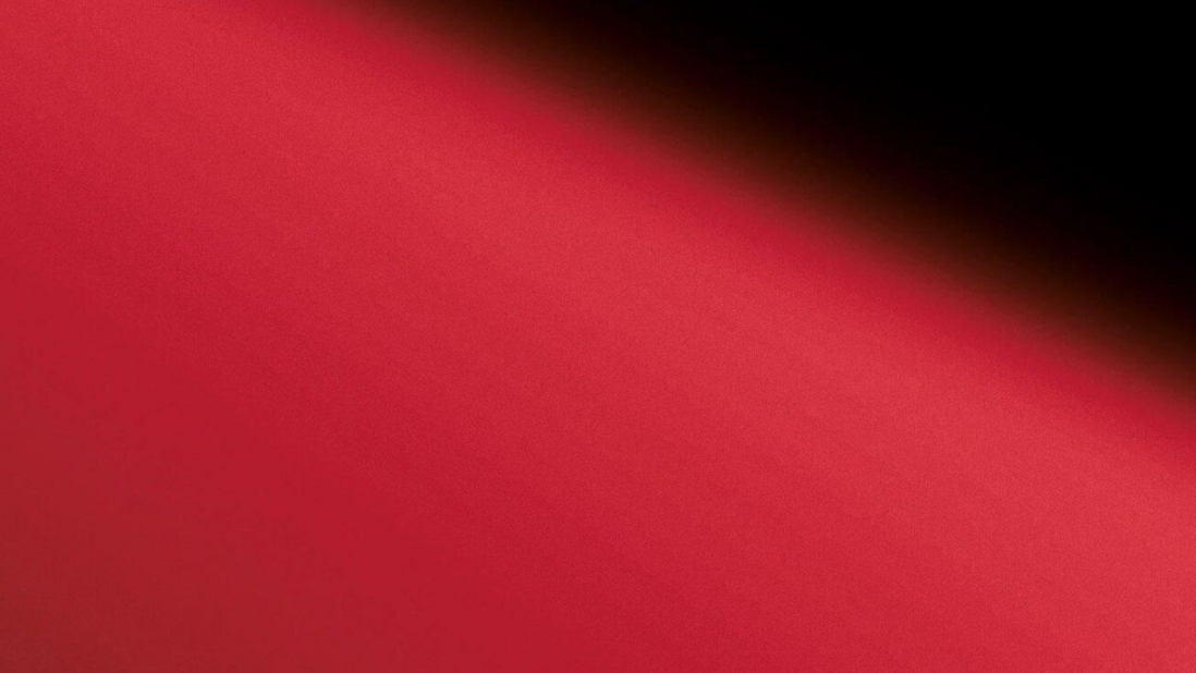 DM-Fashion-Red-AR_D-1920x740