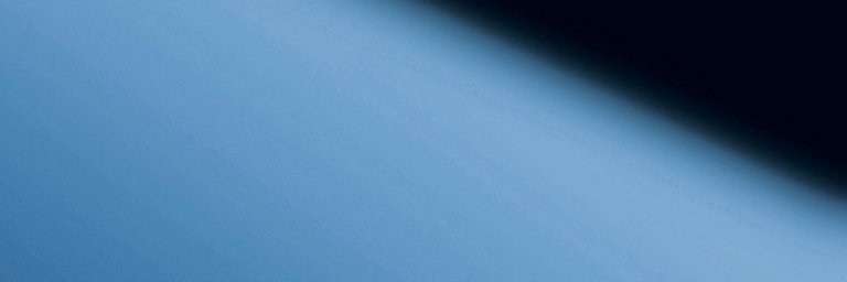DM-Iceblue-AR_D-1920x740