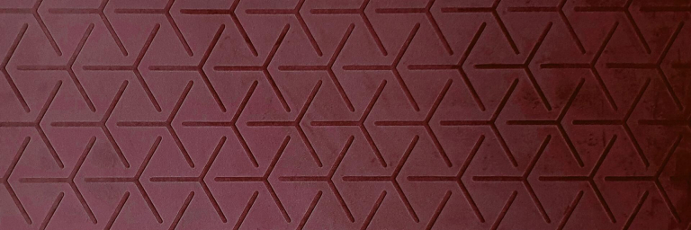 FL-CUBE-VELVET-Bordeaux_D-1920x740