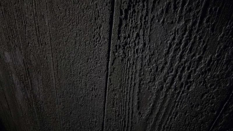1017-XSTONE-Fireplank-black_007-800x533